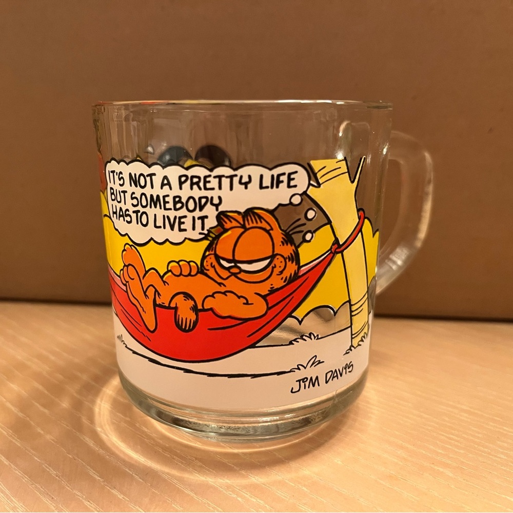 Vintage Garfield 6 oz glass mugs from 1978 McDonald’s promo. Complete set of 4. - Picture 5 of 11